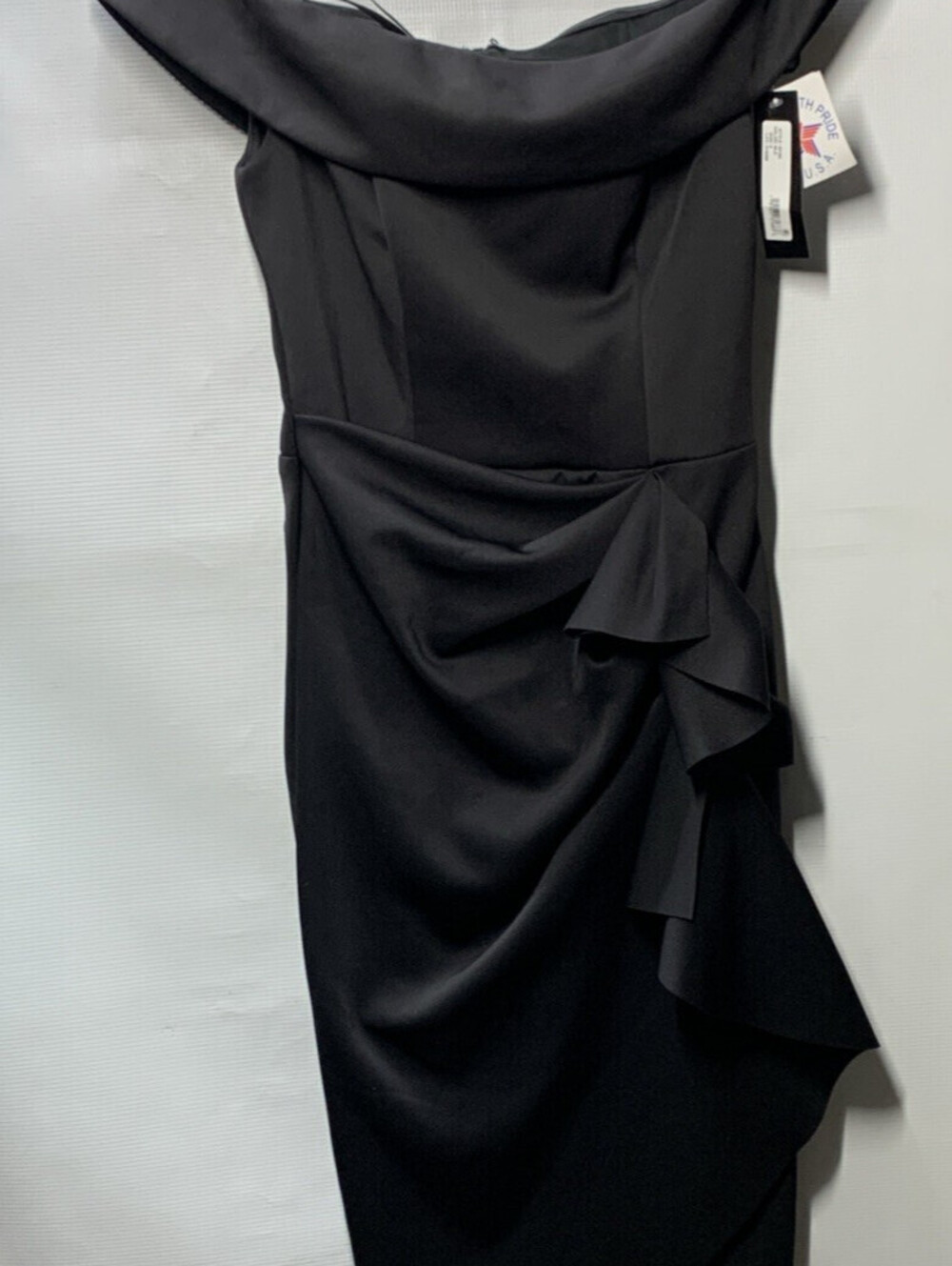 Xscape Women's Off-The-Shoulder Scuba Crepe Evening Cocktail Dress Size 8 Black